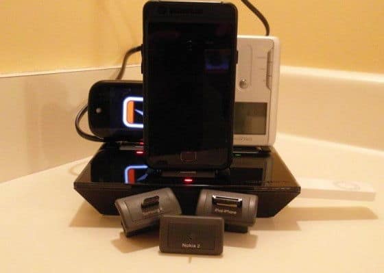 IDAPT i4 Charger IDAPT i4 charger with different charging tips