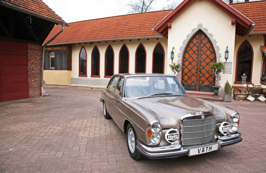 Vath Restored Mercedes Benz 300 SEL 2
