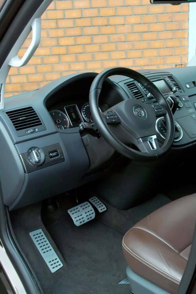 Volkswagen T5 'Prime' by Hartmann 7 VW T5 Hartmann Interior