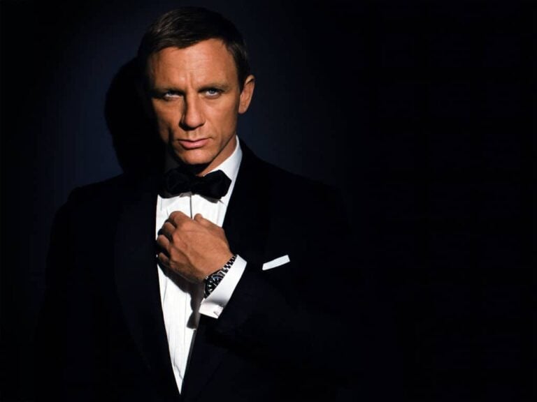 James Bond QOS 1024x768