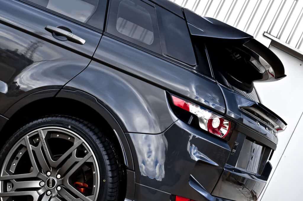 Kahn Design tuned Range Rover Evoque