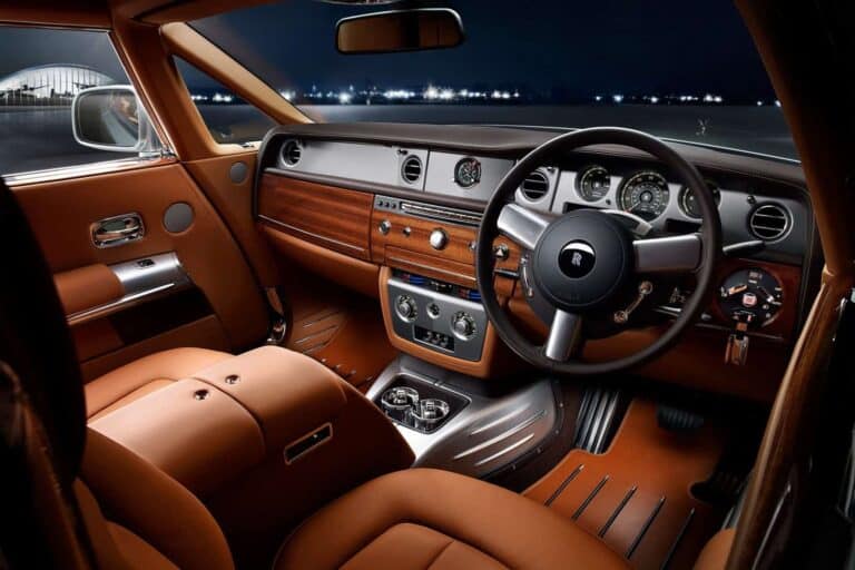 Rolls Royce Phantom Coupe Aviator 1
