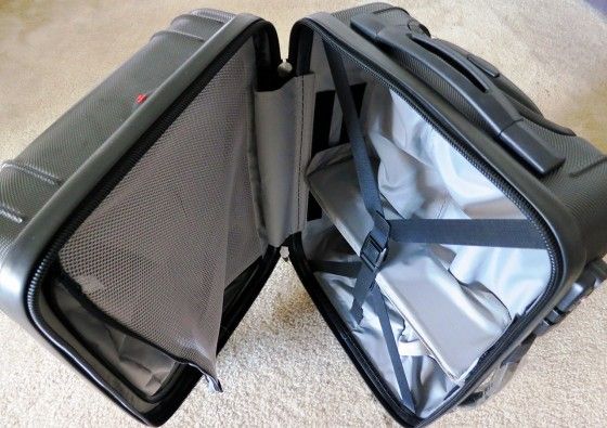 inside the EXO Hardside Spinner