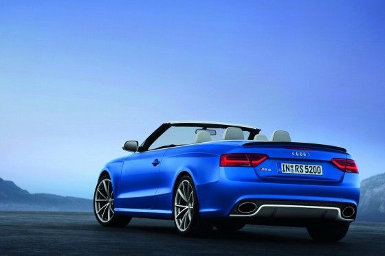 2013 Audi RS5 Cabriolet top down