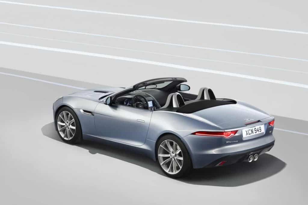 2013 Jaguar F Type 13