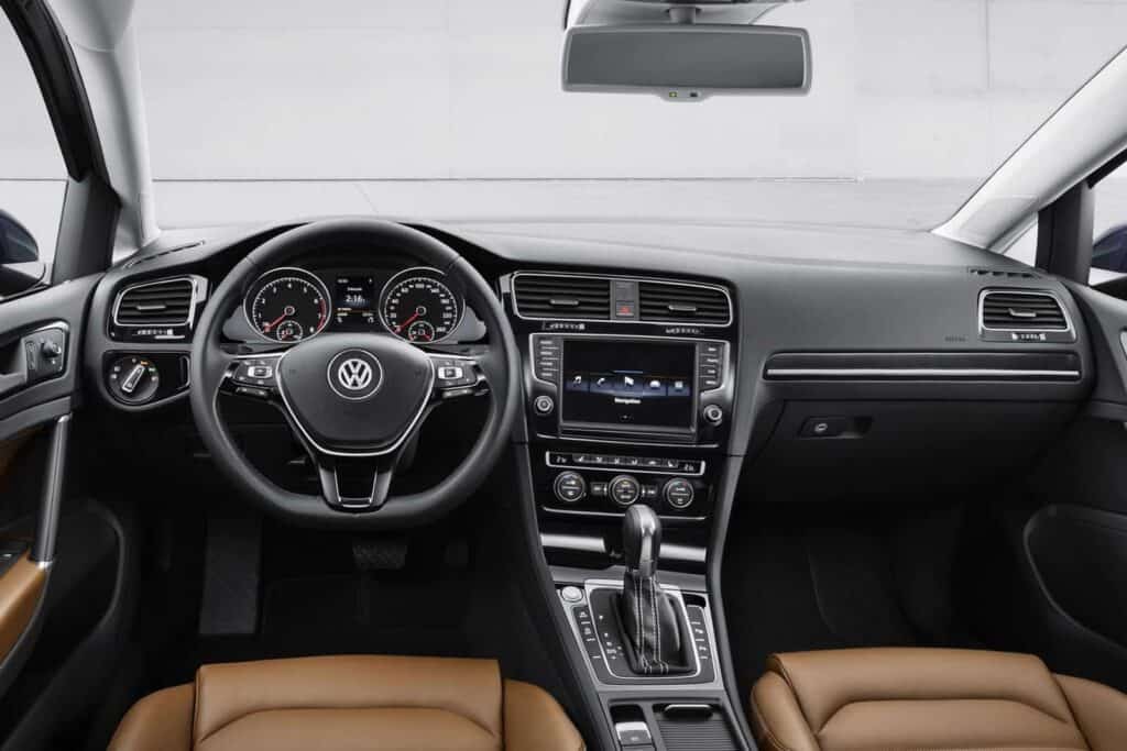 2013 Volkswagen Golf MK7 Dashboard