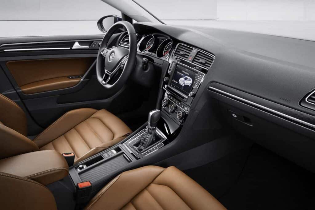2013 Volkswagen Golf MK7 Interior