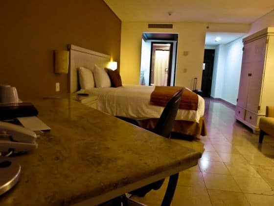 Mexico, Beyond the Border and the Hype: Adventure Travel in Veracruz 40 Galeria Hotel Veracruz e1347196701524