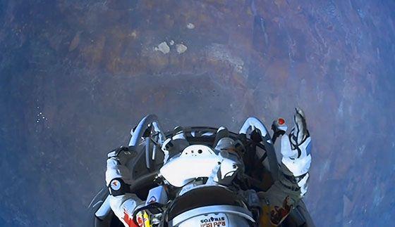 felix baumgartner stratos space jump