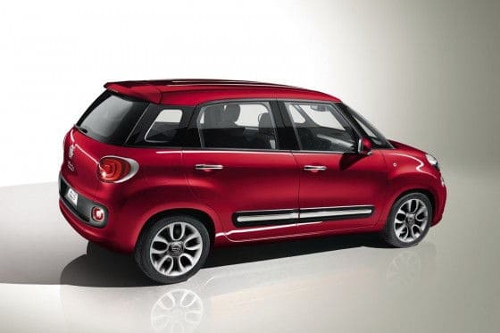 2013 Red Fiat 500L