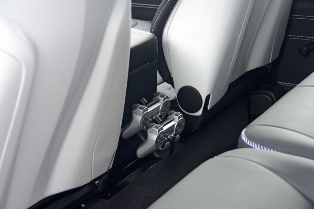 Startech Land Rover Defender Series 3.1 9