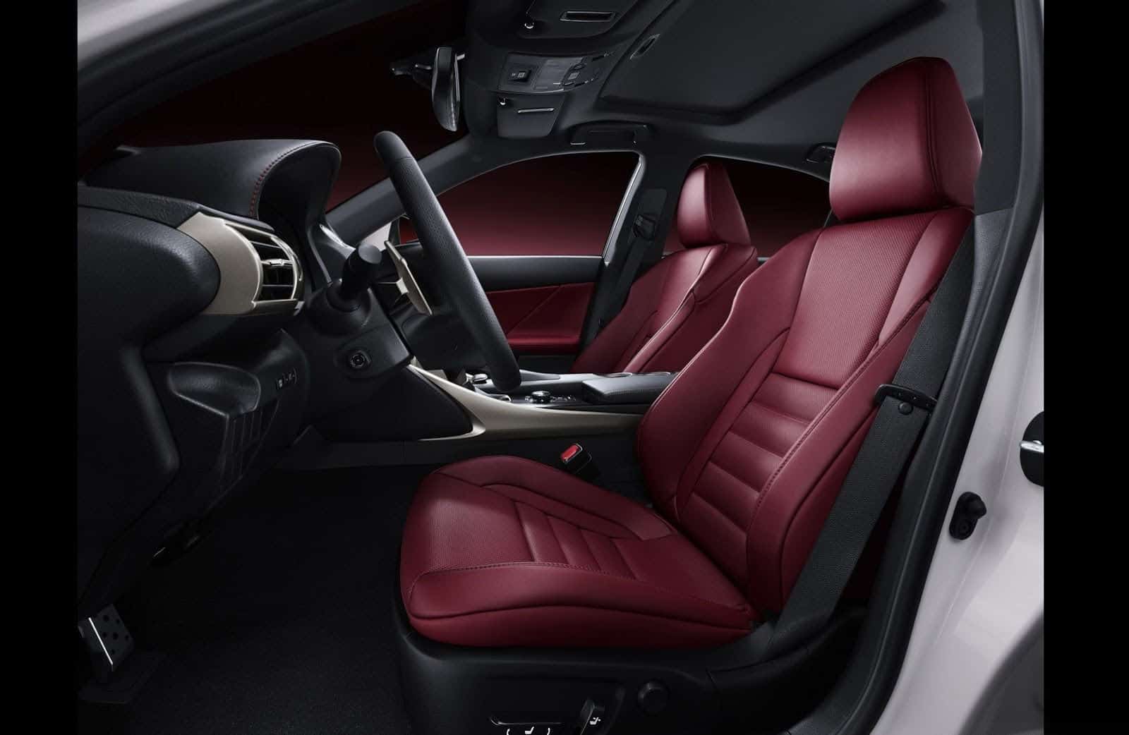 2014 Lexus IS sports bucket seats