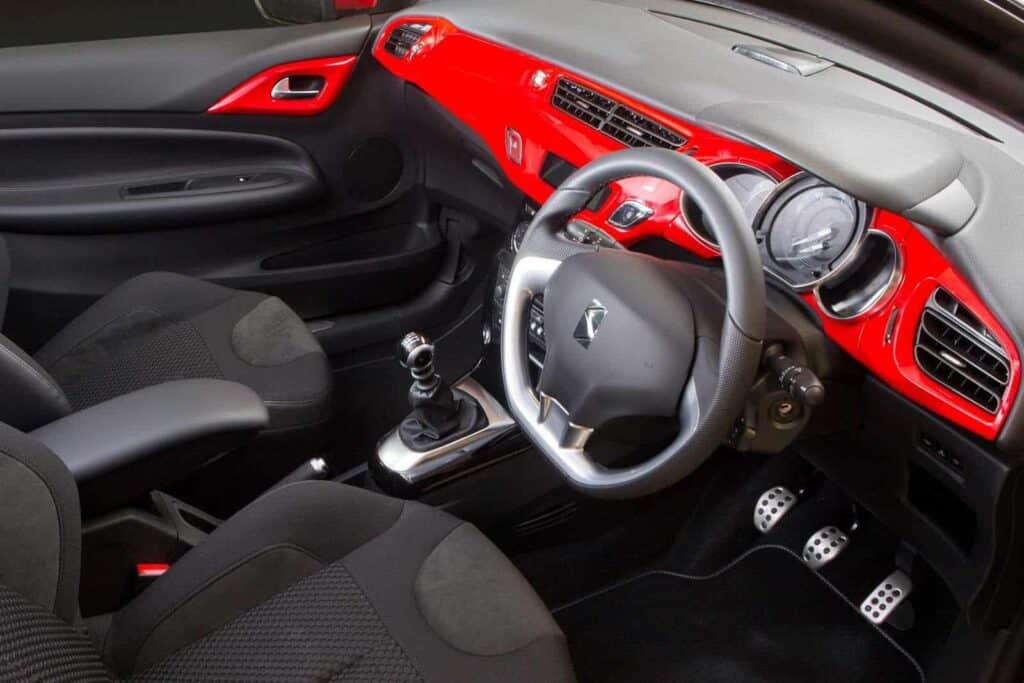 Citroen DS3 "Red" Special Edition 4 Citroen DS3 Red Edition Interior