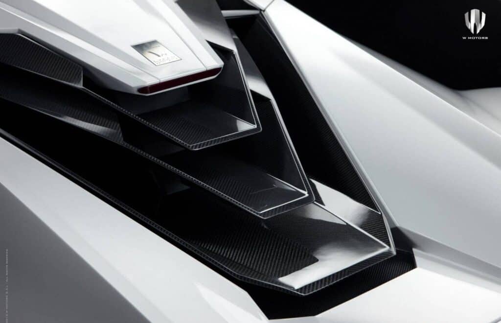 W Motors Lykan Hypersport Vents