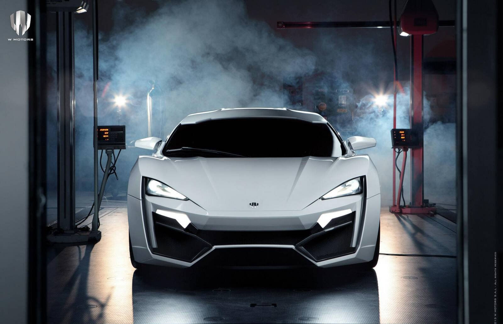 Двигатель lykan hypersport