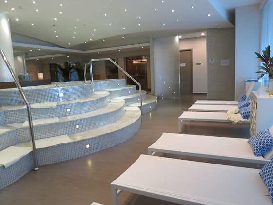The Style of Nothing: 24 Hours of the Westin Playa Bonita 4 Westin-Spas