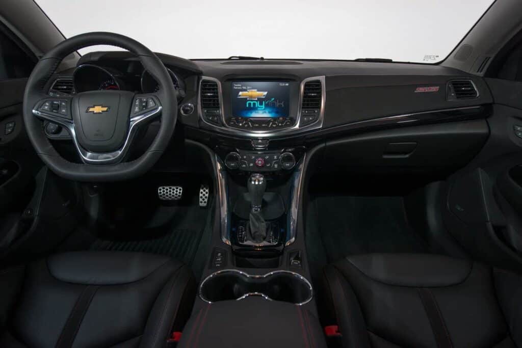 415 Horsepower 2014 Chevrolet SS Sports Sedan 10 2014 Chevrolet SS interior