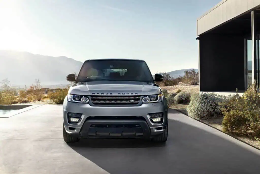 2014 Range Rover Sport: Lighter, Faster, & Sexier 3 New Range Rover Sport