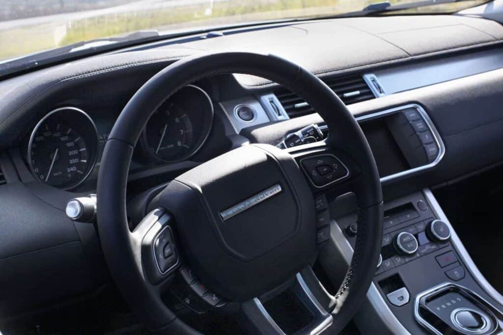 2013 Range Rover Evoque steering wheel