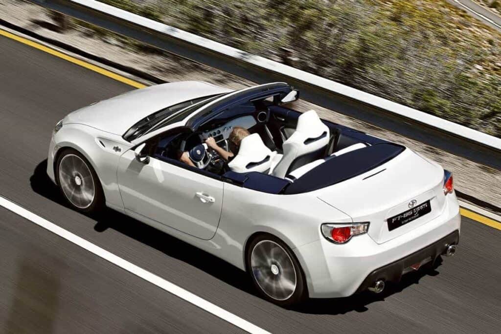 Toyota GT 86 Open Concept Convertible