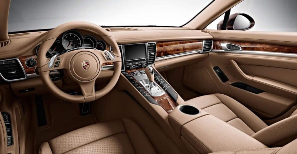 2014 Porsche Panamera interior