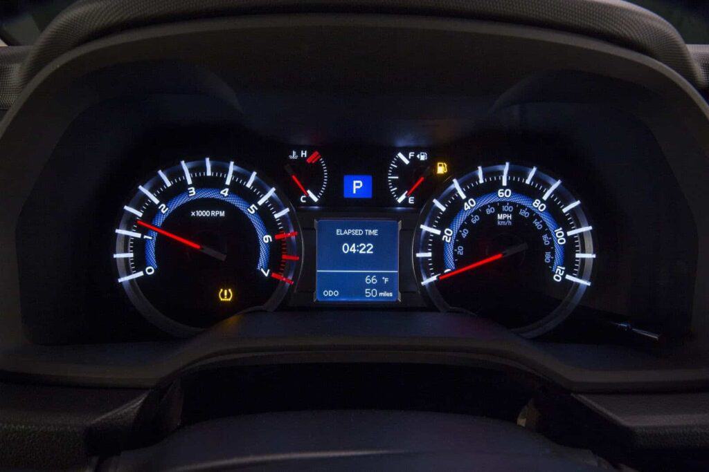 Toyota? Is That You? – 2014 Toyota 4Runner 8 Instrument panel 2014 Toyota 4Runner