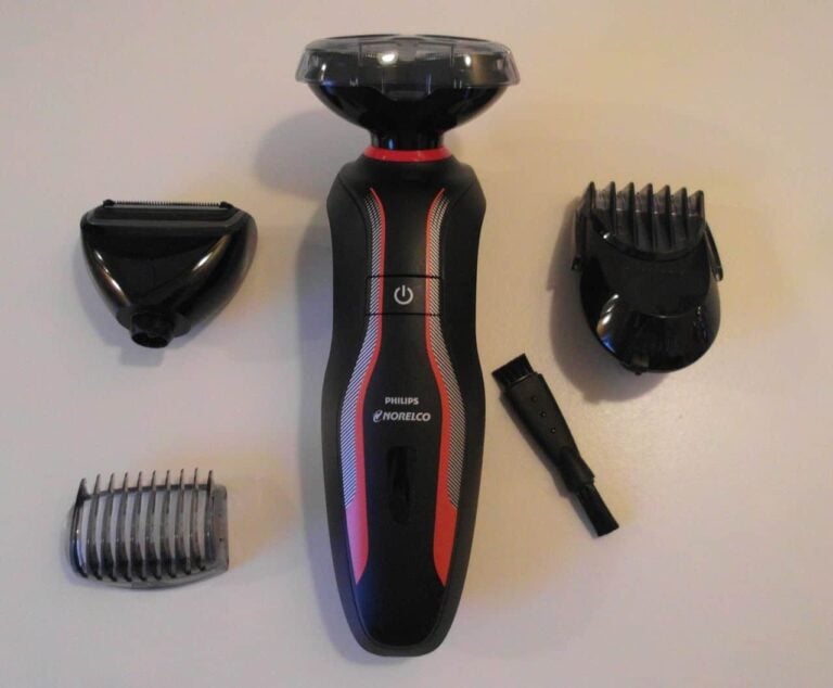 Phillips Norelco Click & Style Shaver Review