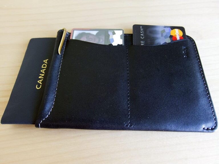 bellroy passport sleeve