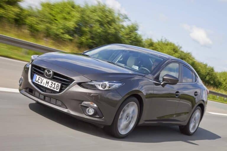 2014 Mazda3 Sedan