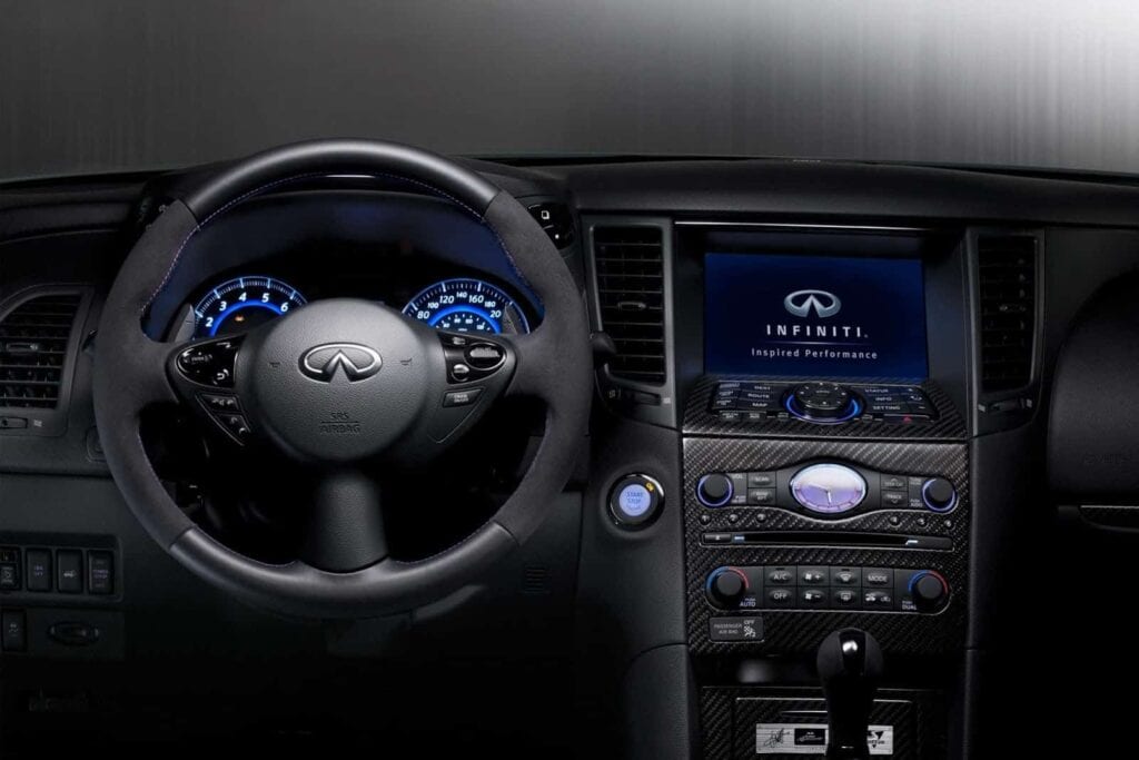 Infiniti FX50 Sebastian Vettel Edition 10 Infiniti FX Vettel Edition 9