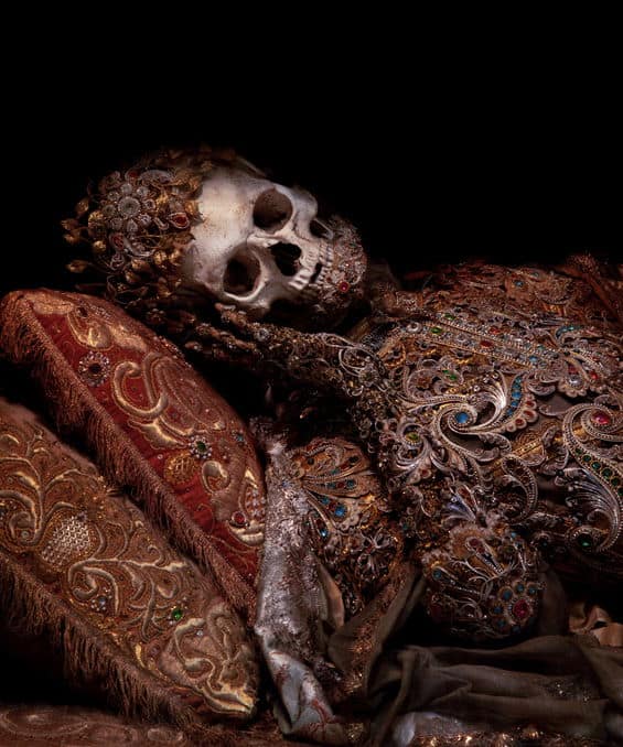 St Maximus immortal skeleton saints toby de silva