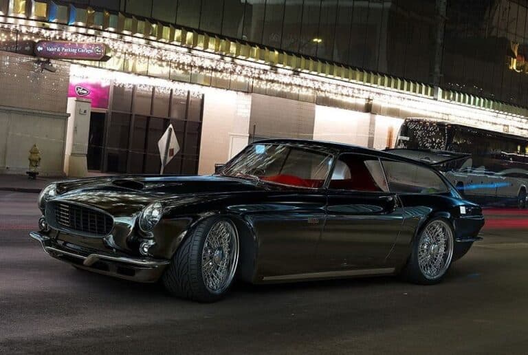 Bo Zoland Volvo P1800 Hatchback