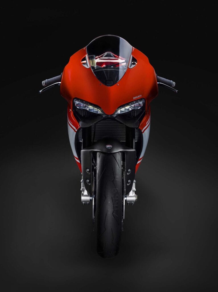 2014 Ducati 1199 Superleggera 4
