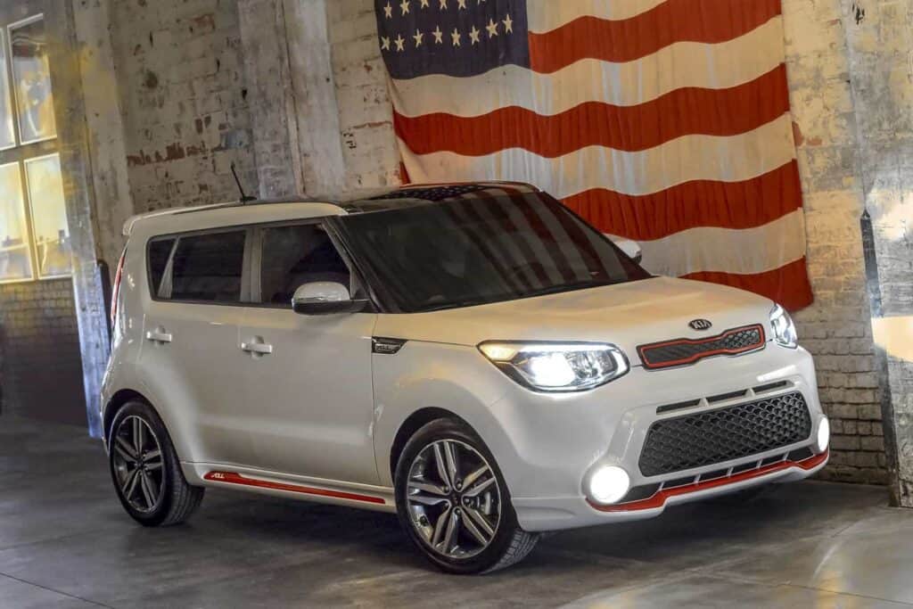 Kia Track'ster Is Back...Sort Of - Kia Soul Red Zone Limited Edition 8 limited edition 2014 Kia Soul