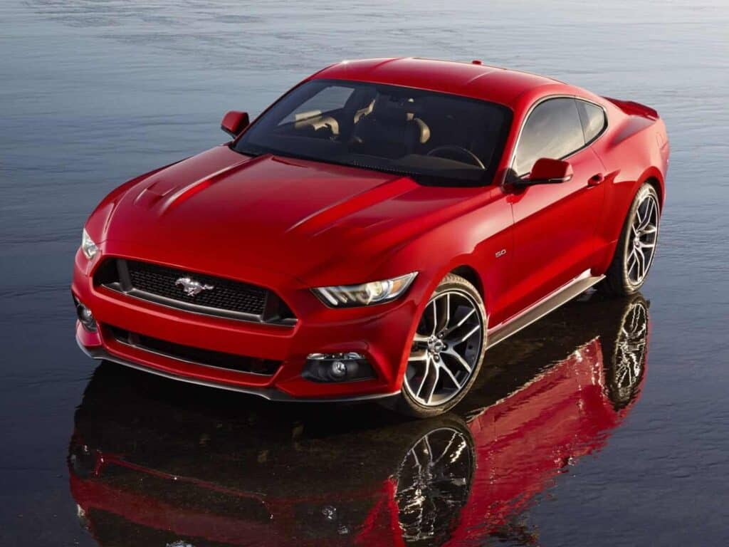 2015 Ford Mustang Coupe 1