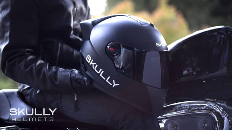 helmet with head-up display
