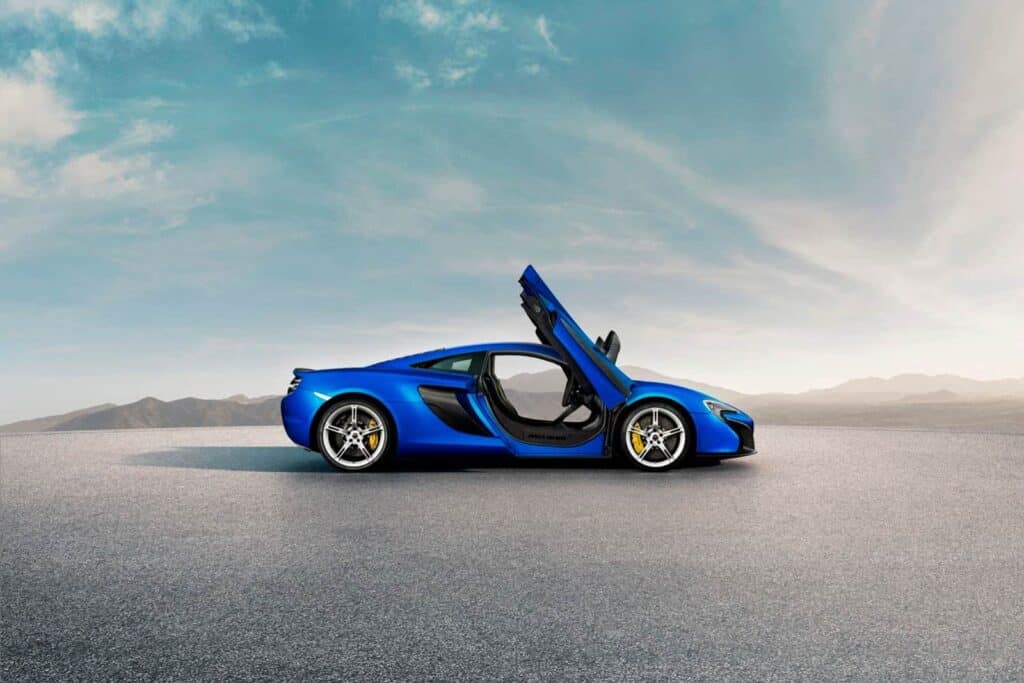 McLaren 650S: An MP4-12C with the Face of a P1? 6 McLaren 650S 5