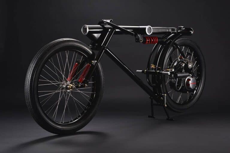 Chicara Nagata Honda P25 Bike 1