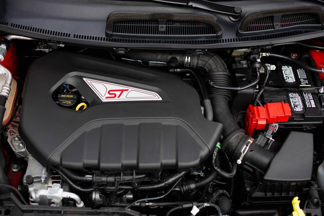 Ford Fiesta ST 1.6 liter turbo engine