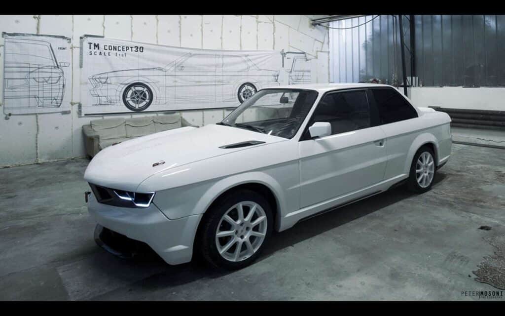 modernized BMW E30