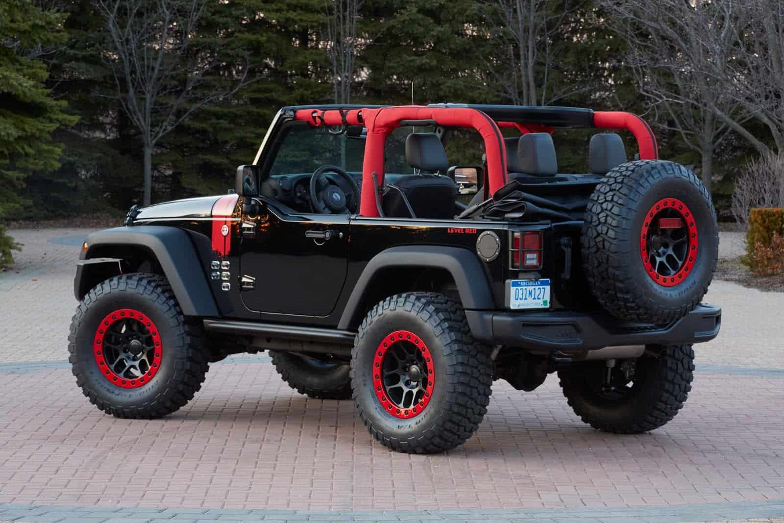 mopar jeep wrangler level red