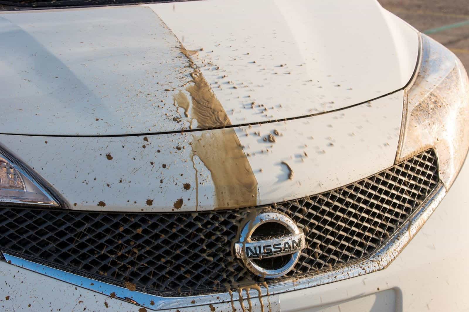 nissan's dirt repelling paint