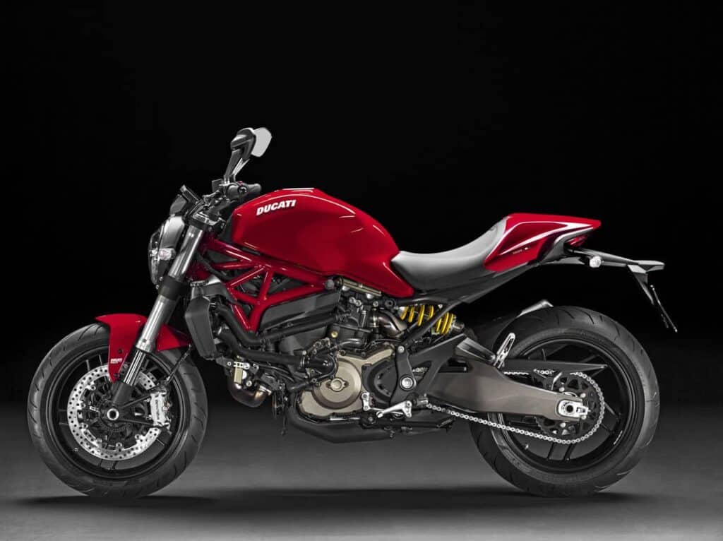 Ducati Monster 821 5