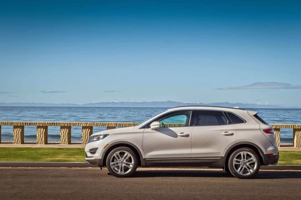 2015 Lincoln MKC 2