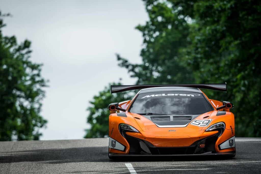 McLaren 650S GT3 Race Car 10 McLaren 650S GT3 3