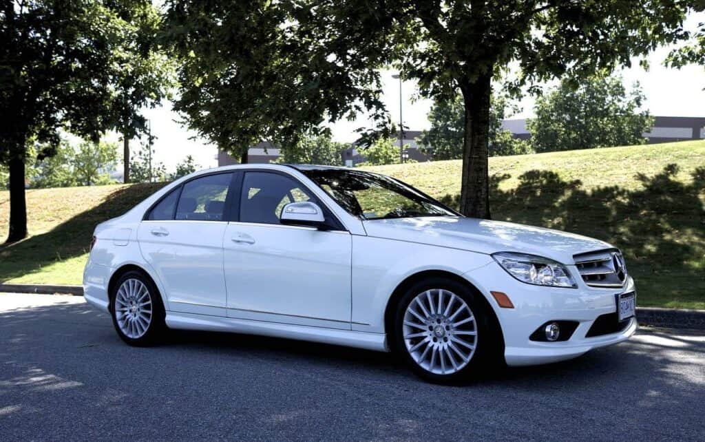 Mercedes Benz C230 4MATIC 6