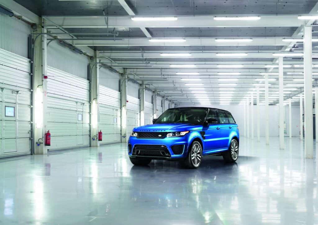 Range Rover Sport SVR: Fastest Land Rover Ever 4 Range Rover Sport SVR