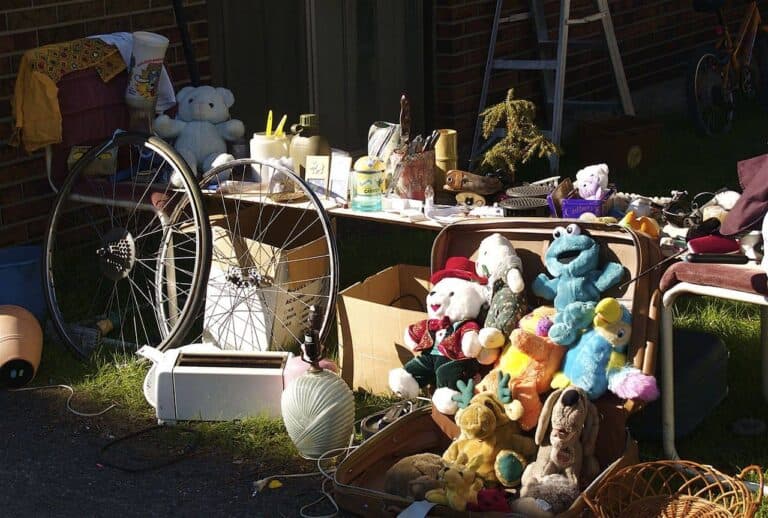 garbage sale