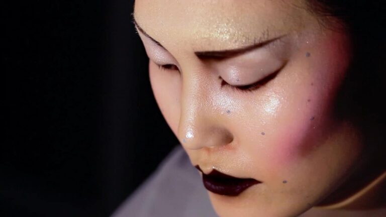 real time projection mapping on womans face