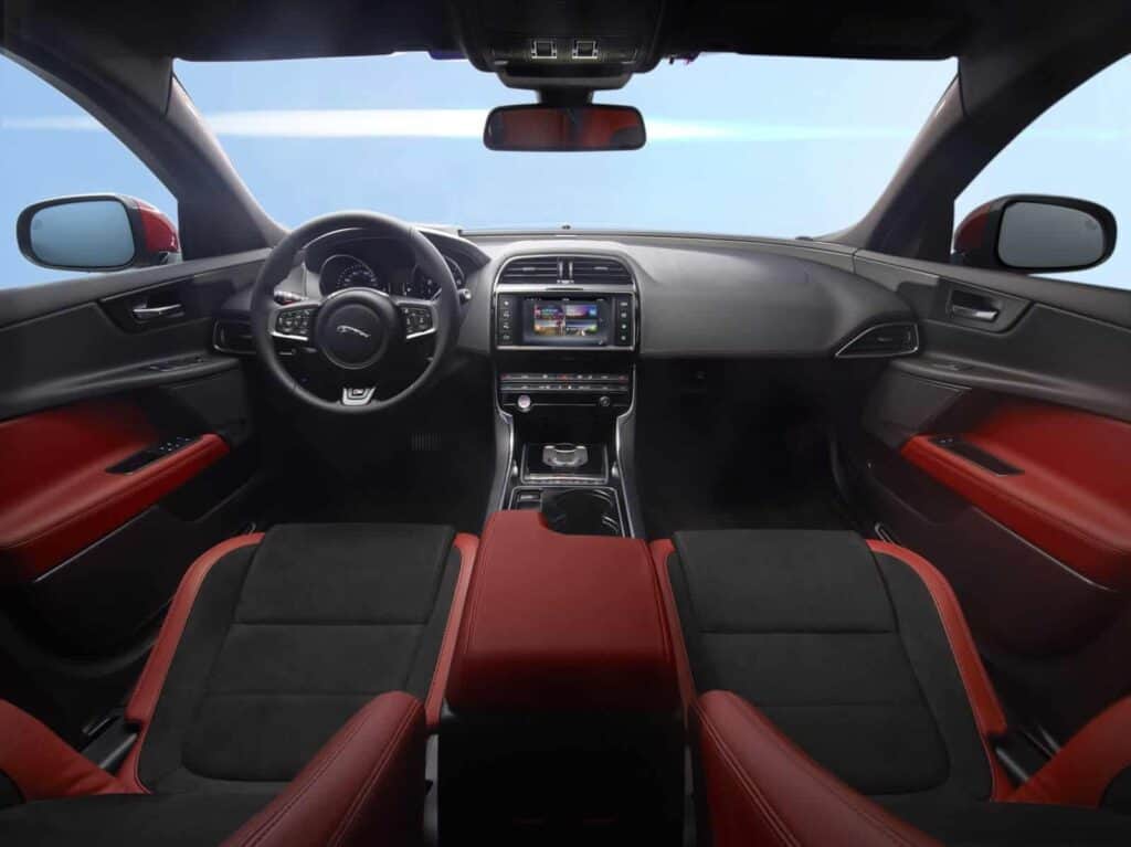 2016 Jaguar XE 9